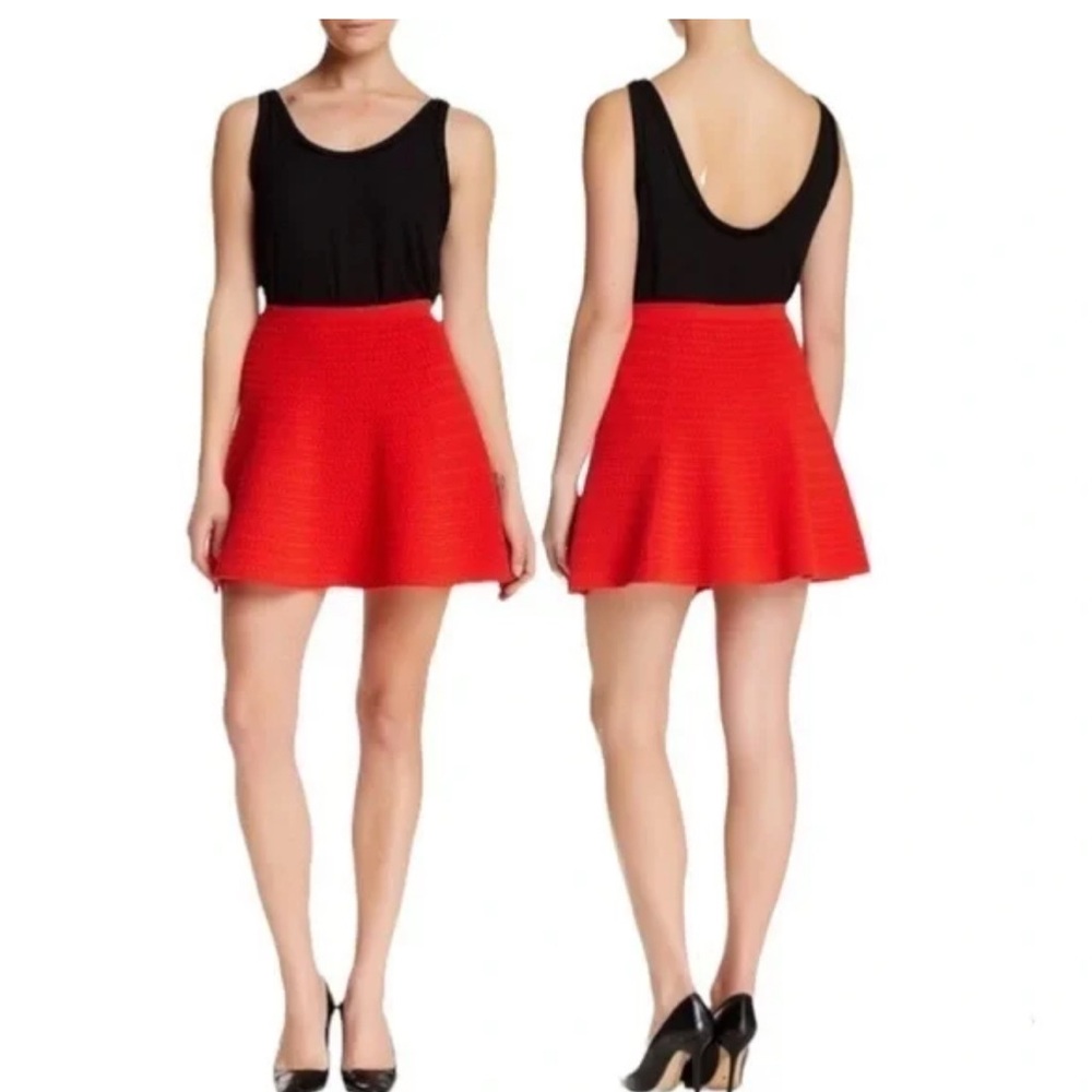 THEORY Rortie Textured Knit Flared Skirt Scarlet Red M